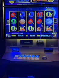 32c Live Casino